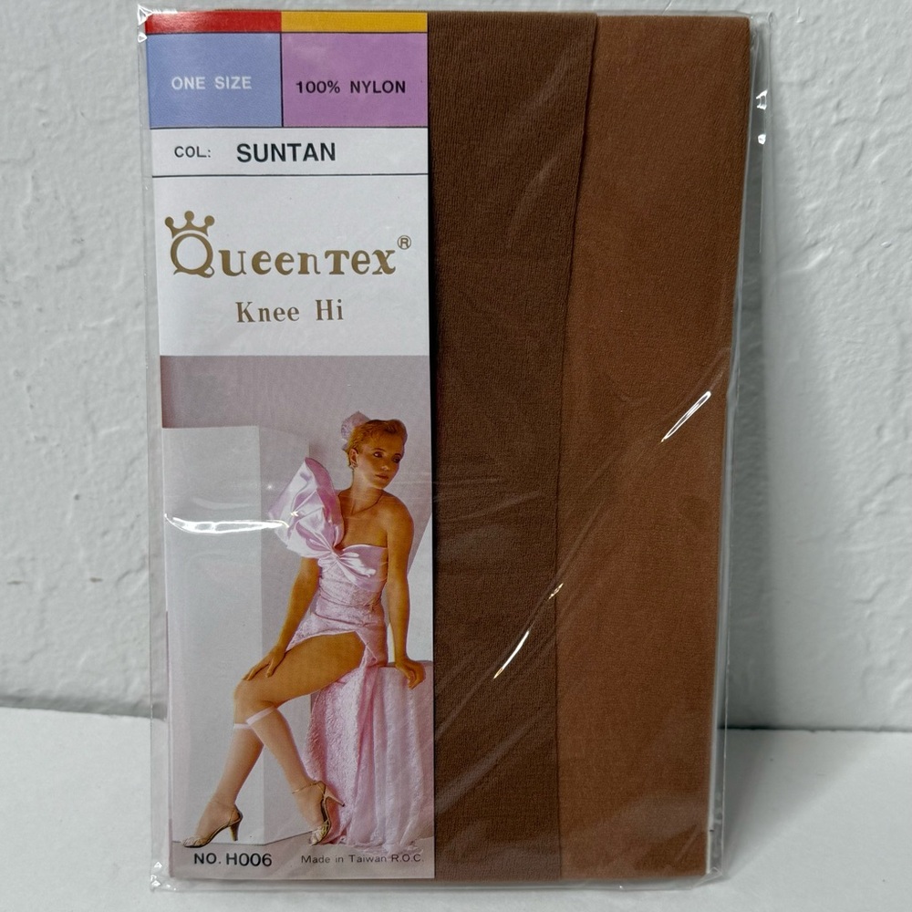 Queentex Stockings Womens  One Size Knee High Suntan Nylons Vintage Pull‎ Up New